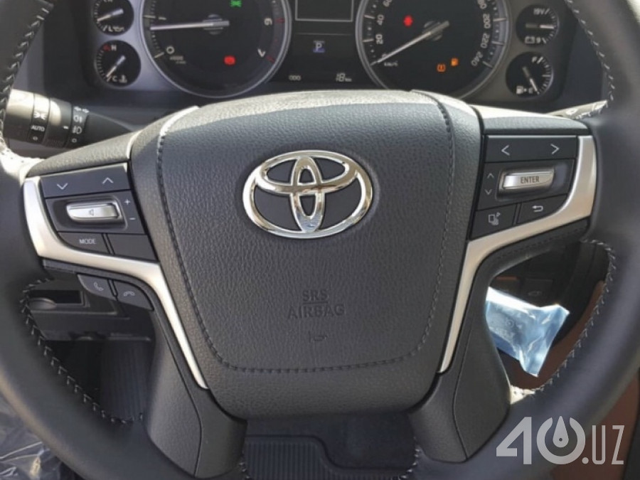 Toyota Land Cruiser 200 Series Рестайлинг 2
