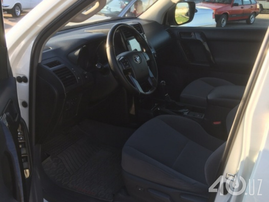 Toyota Land Cruiser Prado 150 Series Рестайлинг 1