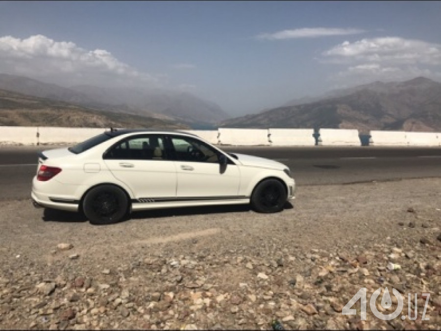 Mercedes-Benz C-klasse III (W204)