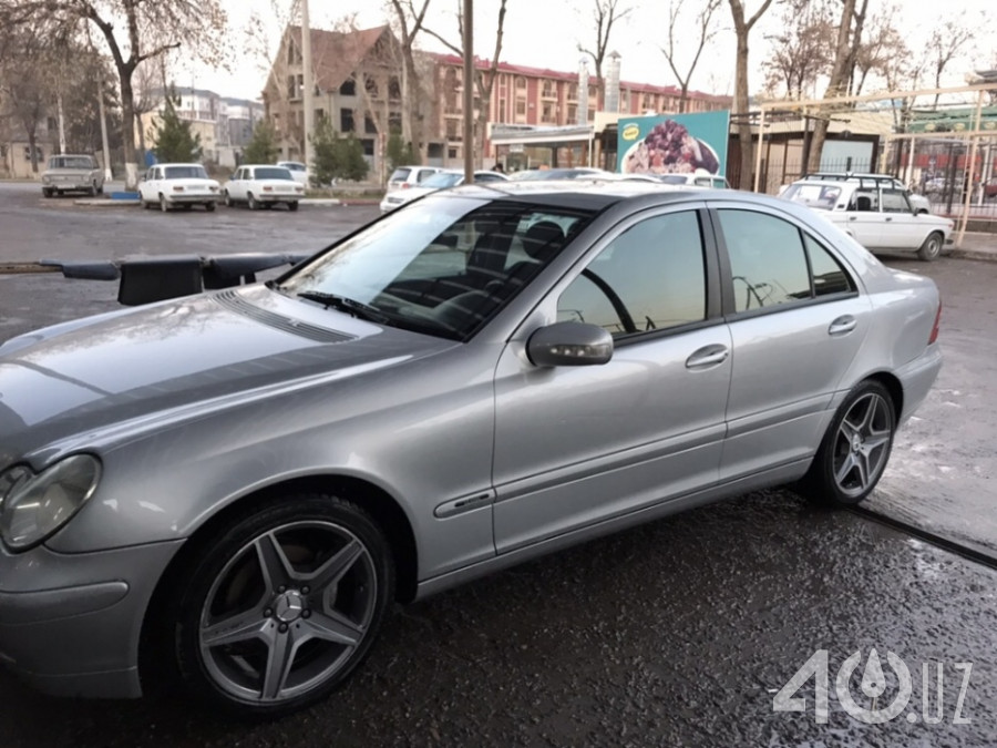 Mercedes-Benz C-klasse II (W203)