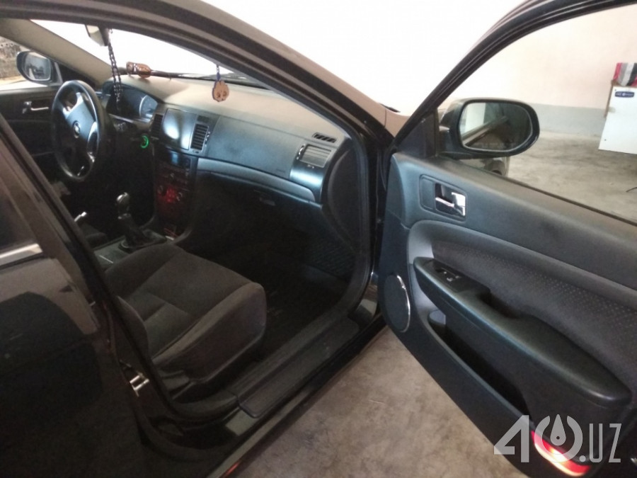 Chevrolet Uz Epica I