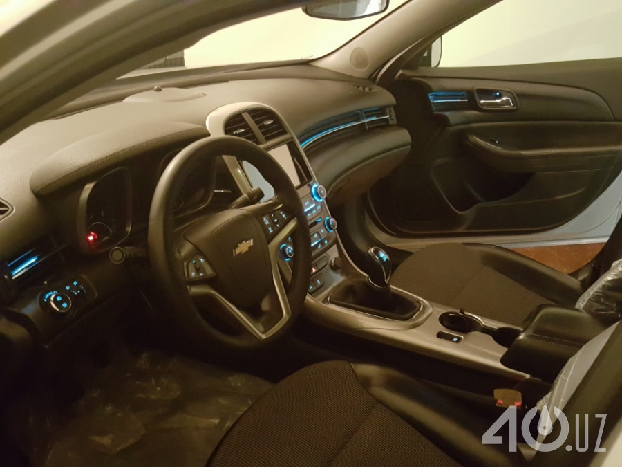 Chevrolet Uz Malibu I