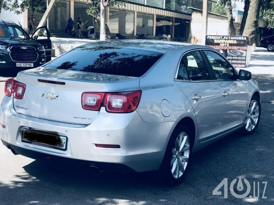 Chevrolet Uz Malibu I