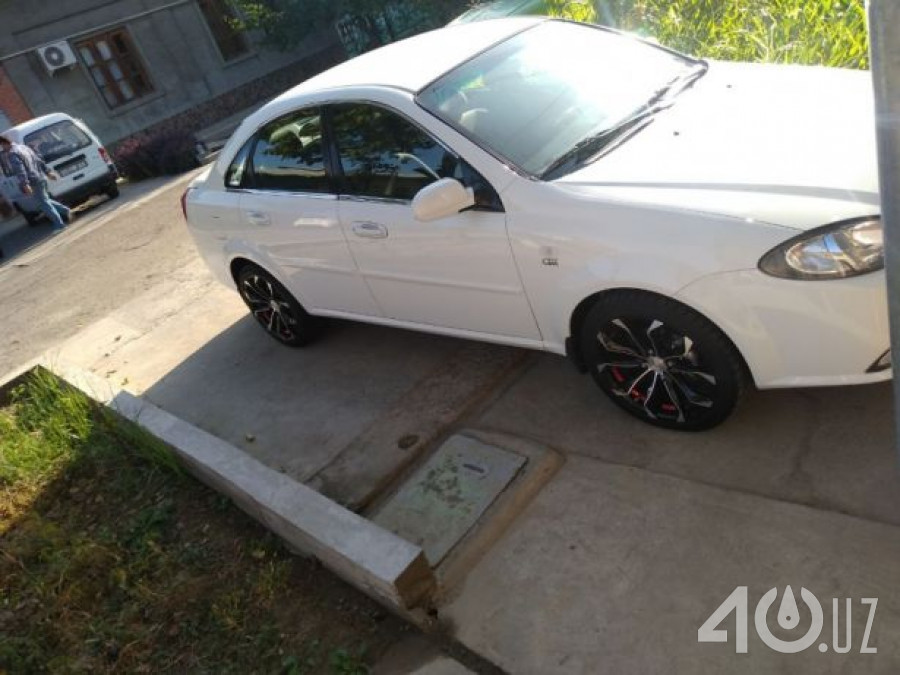 Chevrolet Uz Lacetti II (Gentra)