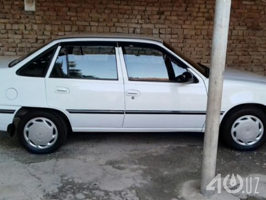 Daewoo Uz Nexia I (SOHC)