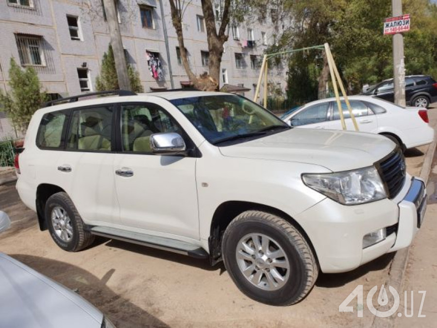 Toyota Land Cruiser 200 Series