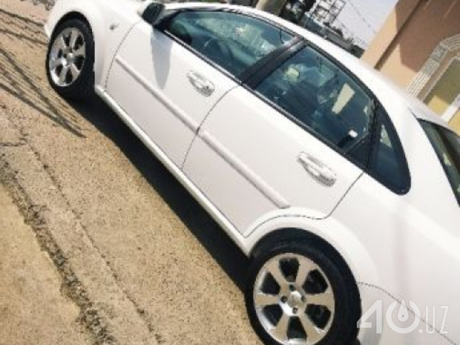 Chevrolet Uz Lacetti II (Gentra)