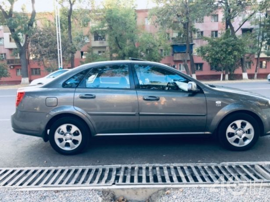 Chevrolet Uz Lacetti II (Gentra)