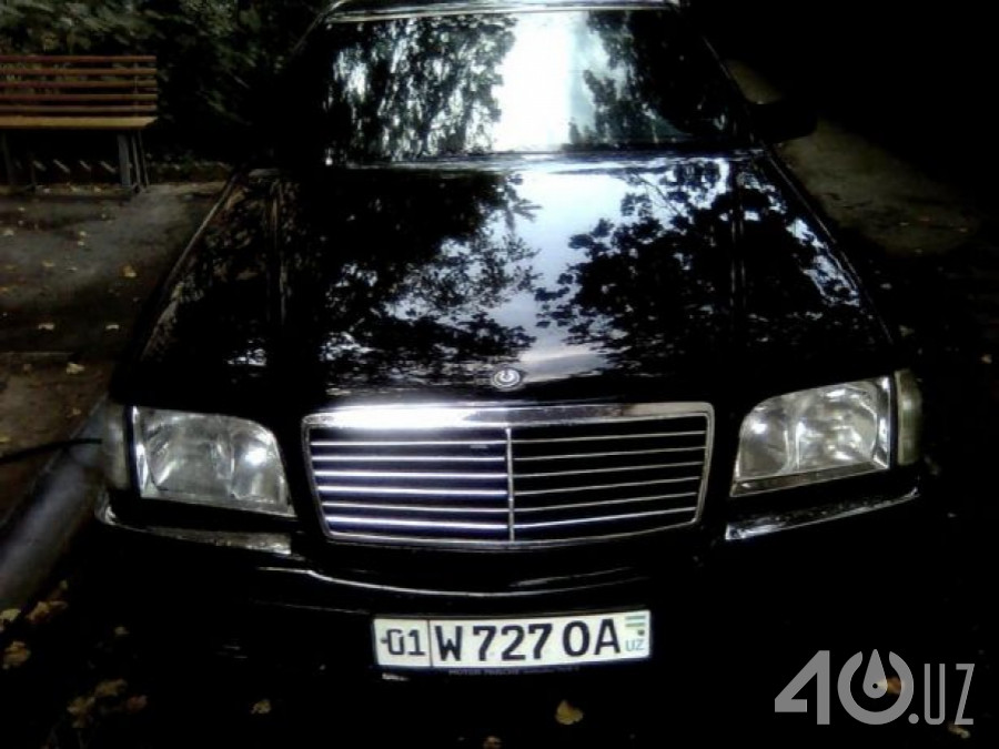 Mercedes-Benz S-klasse III (W140)