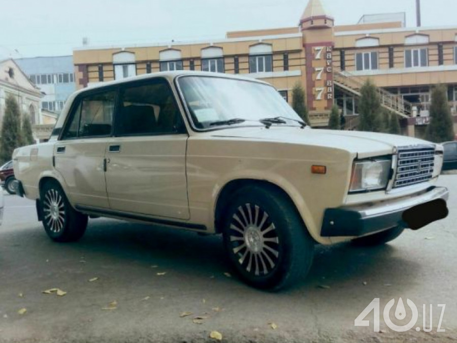 LADA (ВАЗ) 2107
