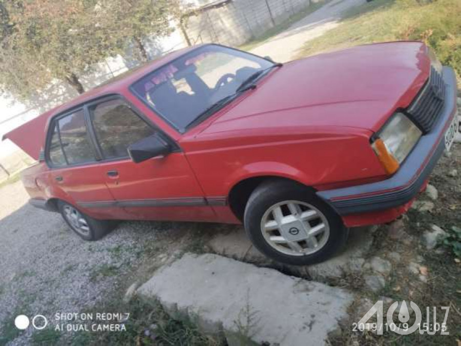 Opel Ascona C