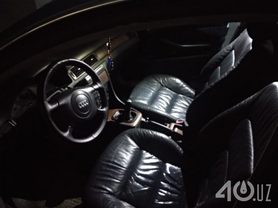 Audi A6 II (C5)