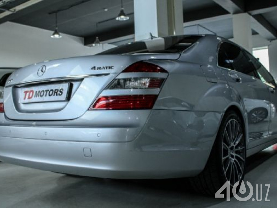 Mercedes-Benz S-klasse V (W221)