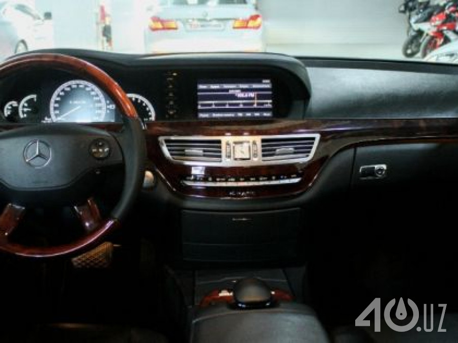 Mercedes-Benz S-klasse V (W221)