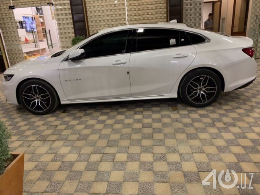 Chevrolet Uz Malibu II