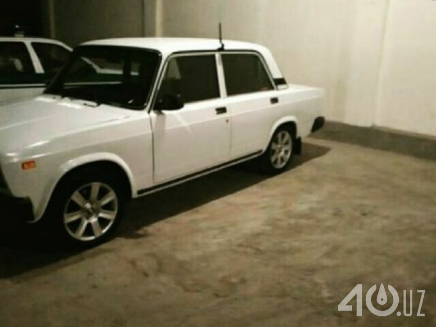 LADA (ВАЗ) 2107