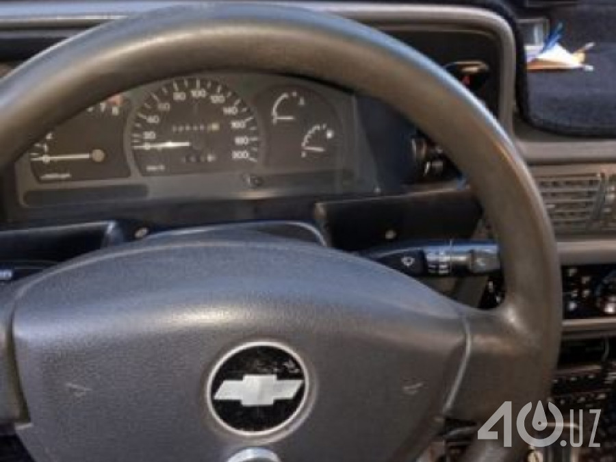 Daewoo Uz Nexia I (SOHC)