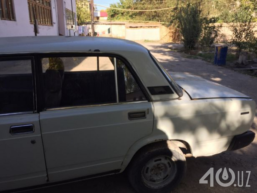 LADA (ВАЗ) 2105
