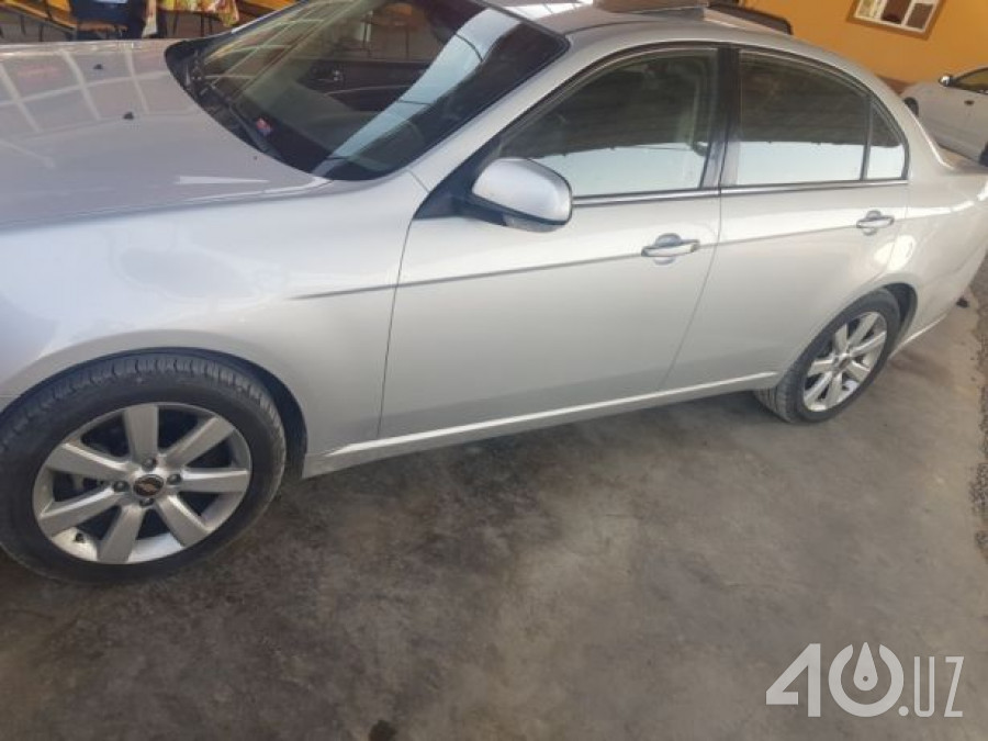 Chevrolet Uz Epica I