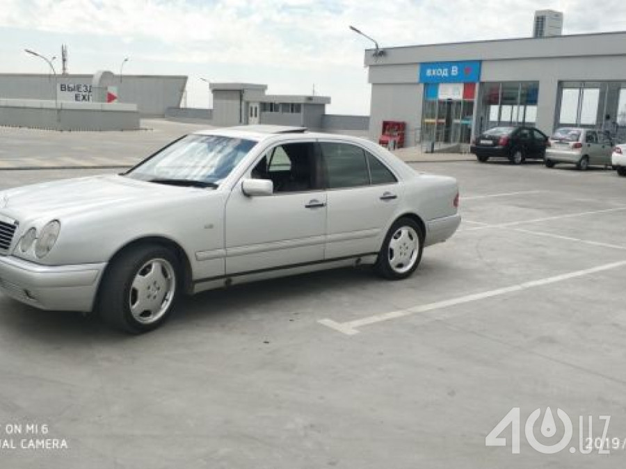 Mercedes-Benz E-klasse II (W210, S210)
