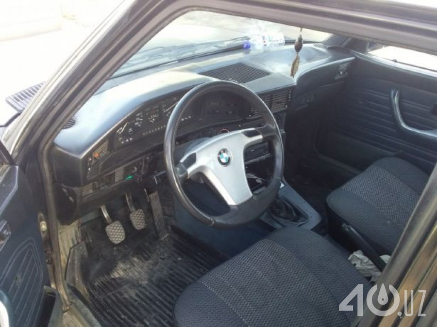 BMW 5 серия II (E28)