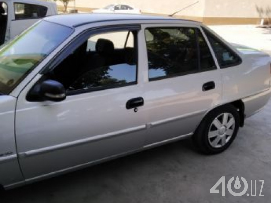 Chevrolet Uz Nexia II