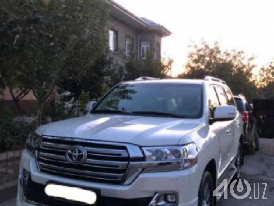 Toyota Land Cruiser 200 Series Рестайлинг 2