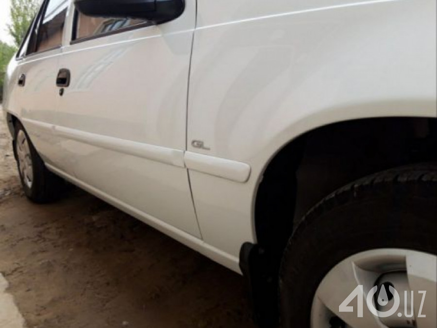 Chevrolet Uz Nexia II