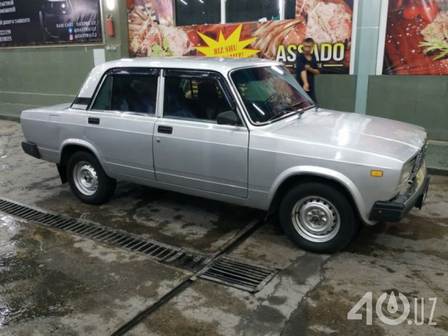 LADA (ВАЗ) 2107