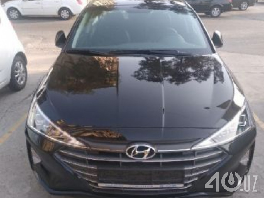 Hyundai Elantra VI (AD)