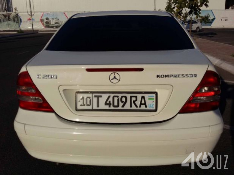 Mercedes-Benz C-klasse II (W203)