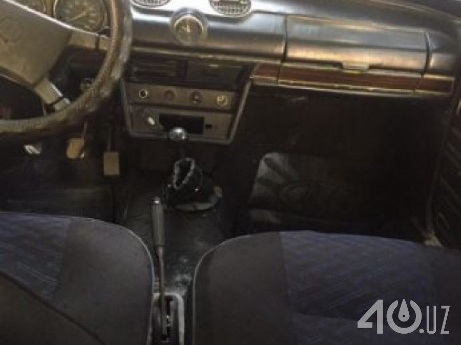 LADA (ВАЗ) 2103