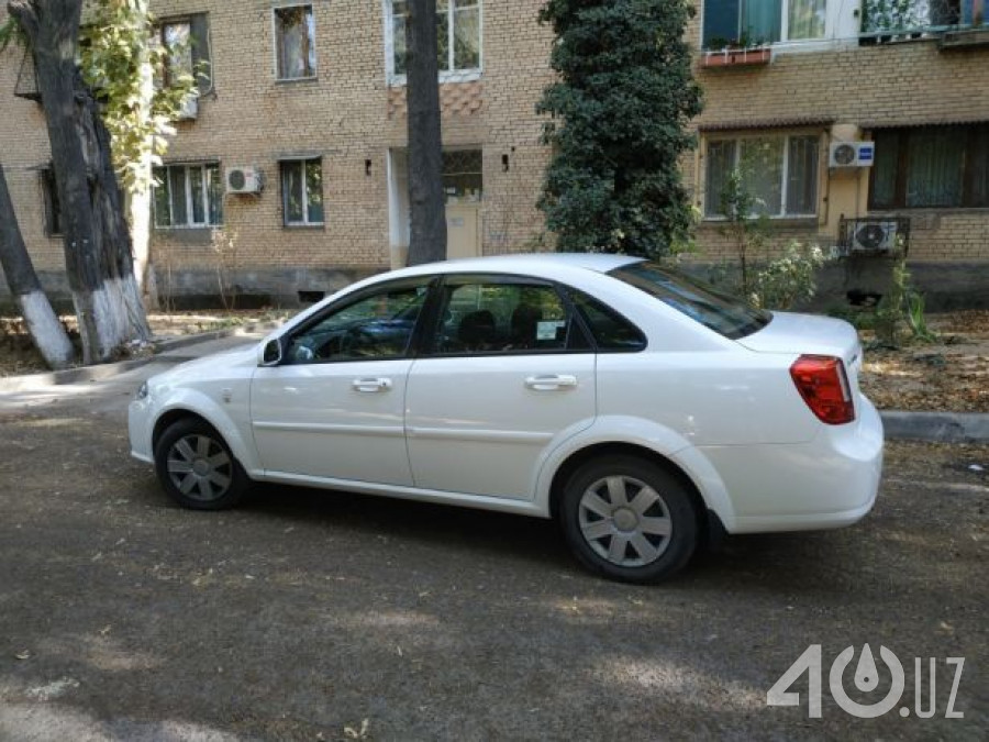 Chevrolet Uz Lacetti II (Gentra)