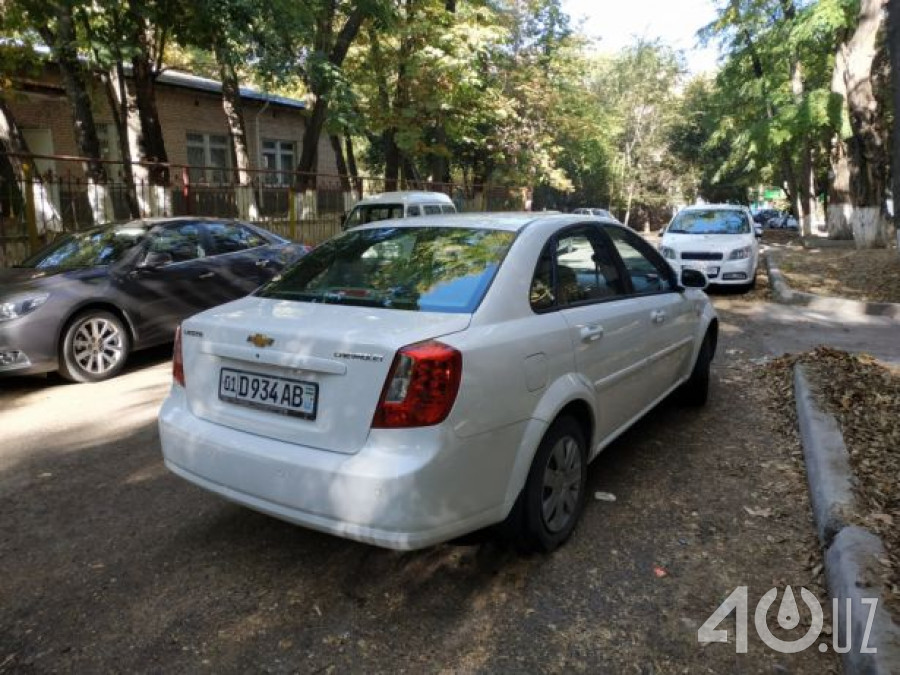 Chevrolet Uz Lacetti II (Gentra)