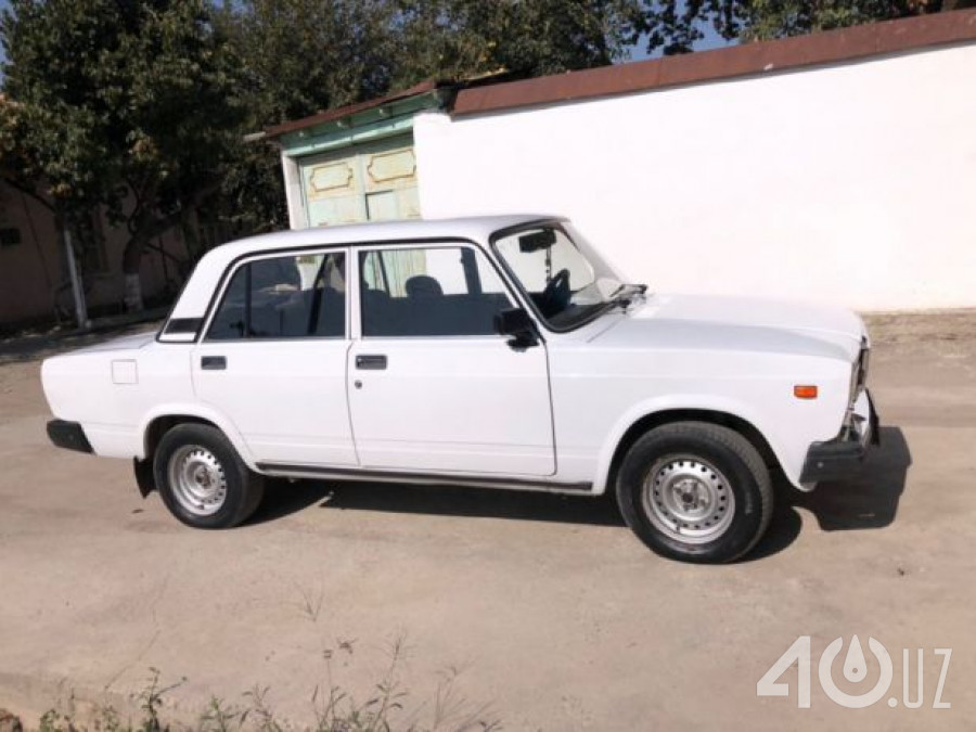 LADA (ВАЗ) 2107