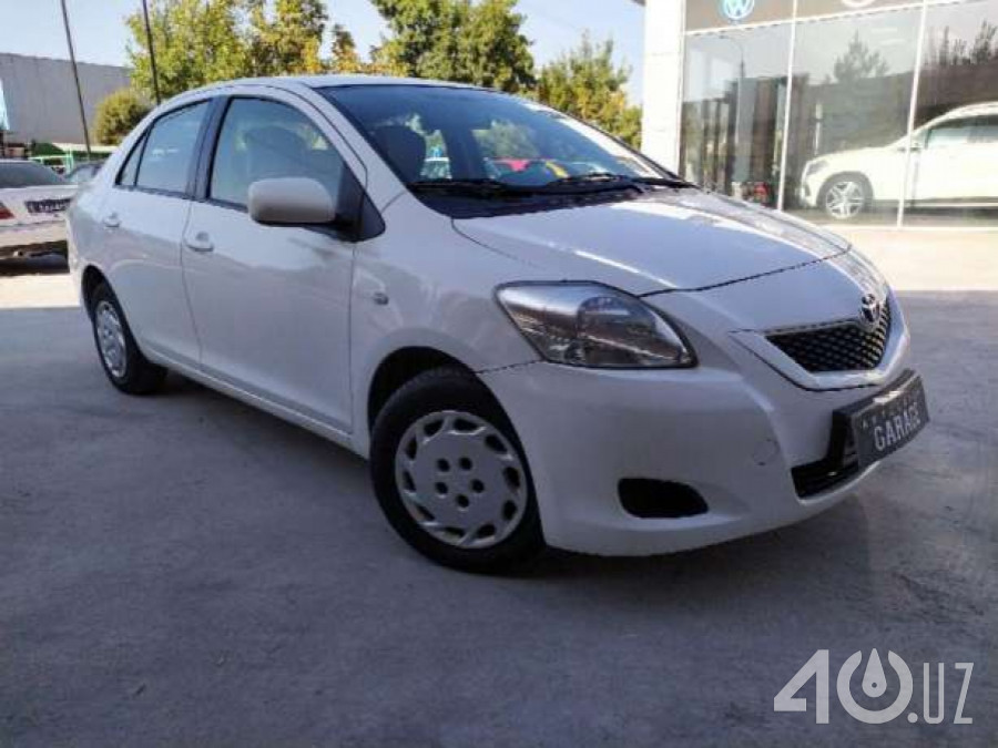 Toyota Yaris II