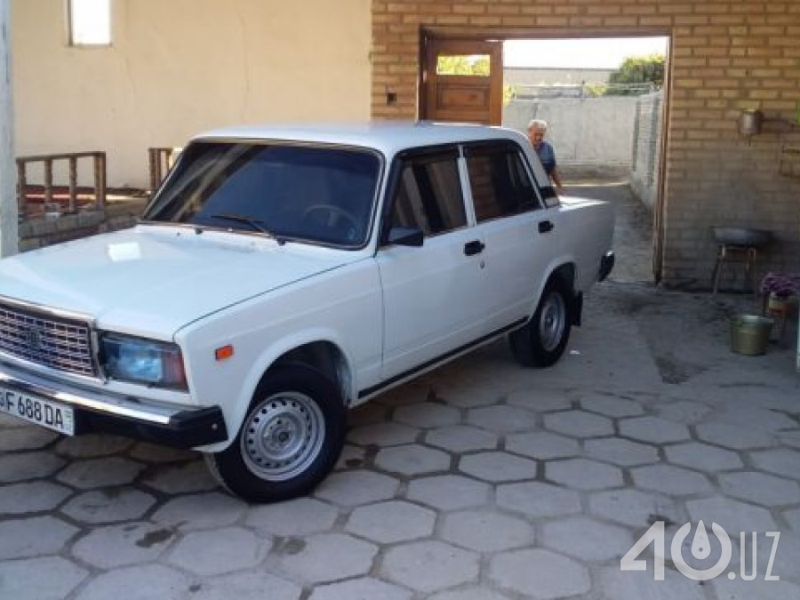 LADA (ВАЗ) 2107