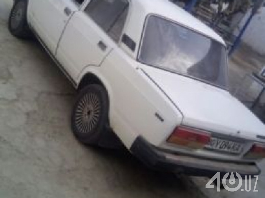 LADA (ВАЗ) 2105