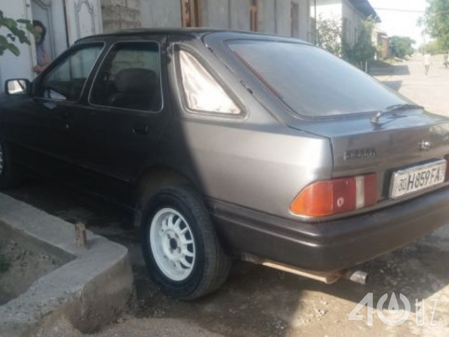 Ford Scorpio I