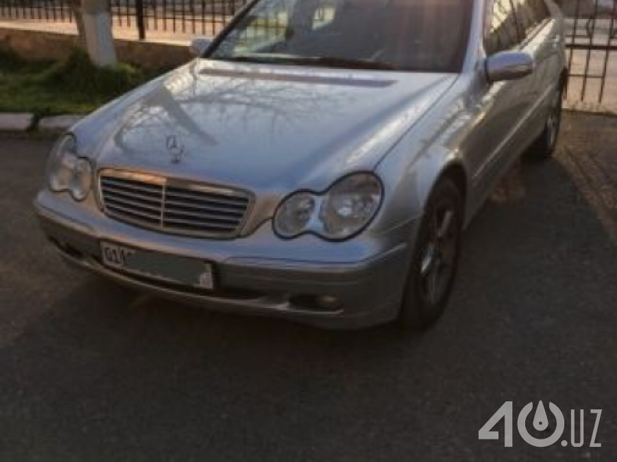 Mercedes-Benz C-klasse II (W203)