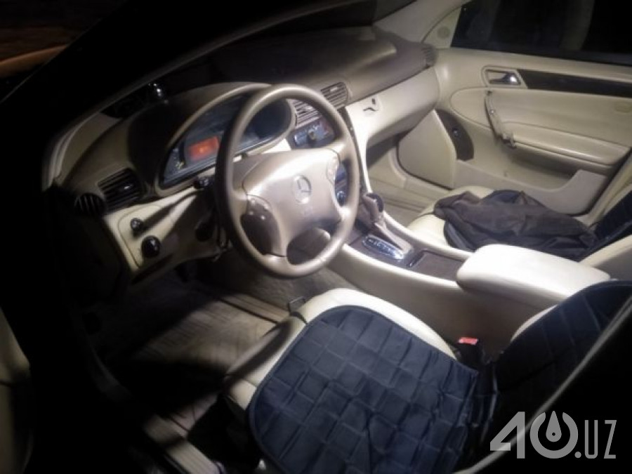 Mercedes-Benz C-klasse II (W203)