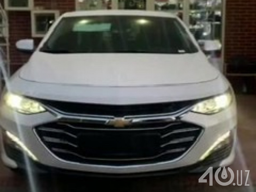Chevrolet Uz Malibu II