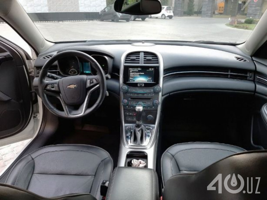 Chevrolet Uz Malibu I