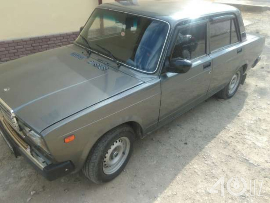LADA (ВАЗ) 2105