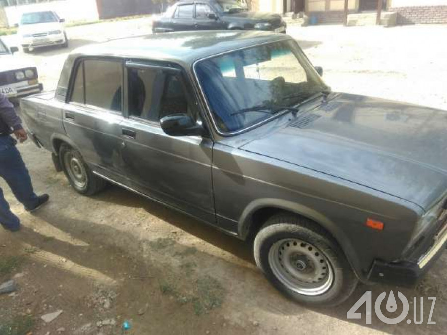 LADA (ВАЗ) 2105