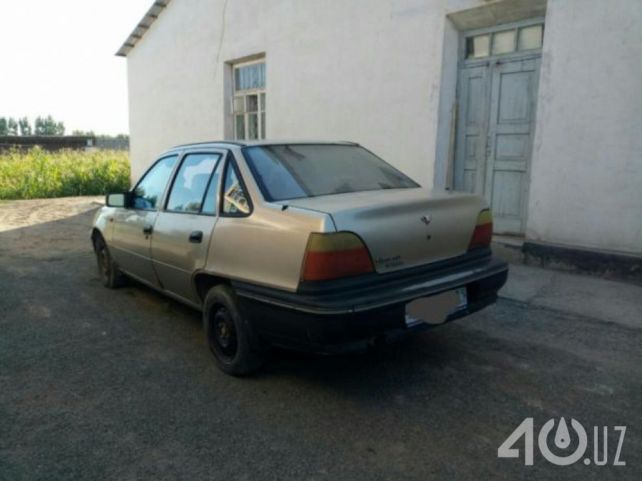 Daewoo Uz Nexia I (SOHC)