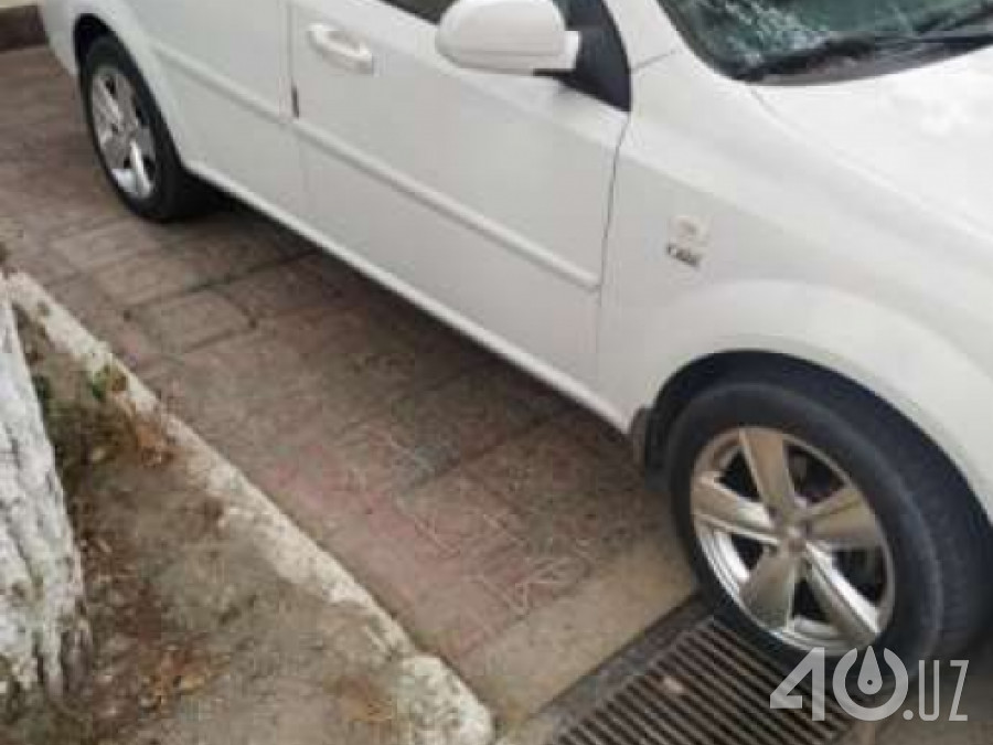 Chevrolet Uz Lacetti I