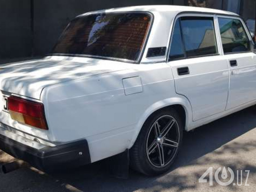 LADA (ВАЗ) 2107