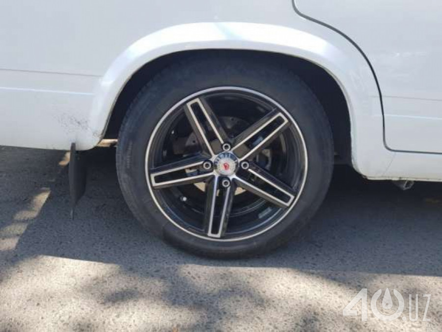 LADA (ВАЗ) 2107