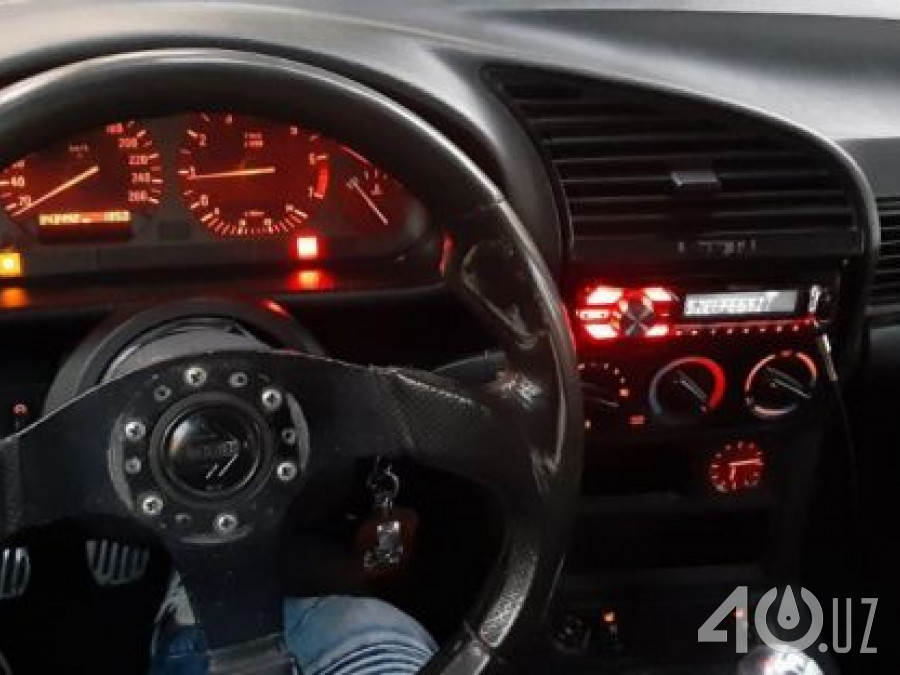 BMW 3 серия III (E36)